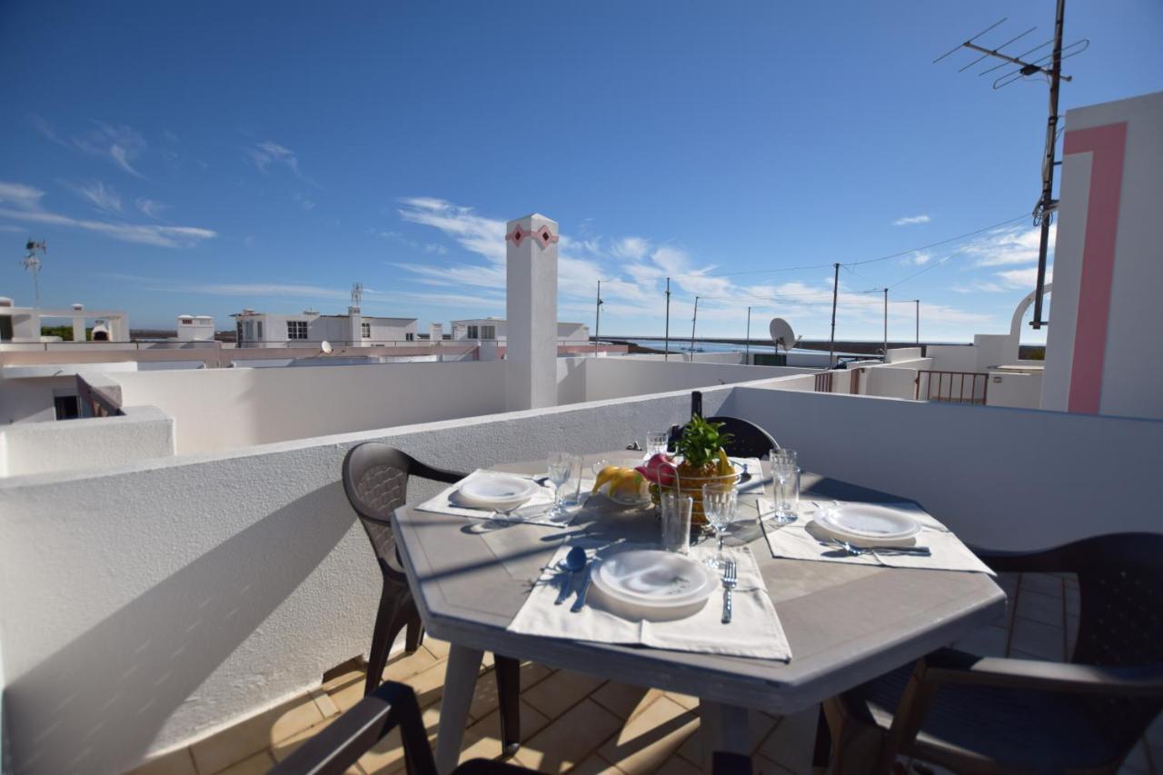 Carob By Algartur - 3 Mins Downtown - Terrace Apartman Santa Luzia  Kültér fotó